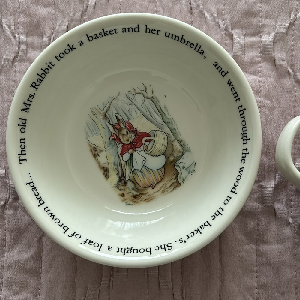 Mrs. Rabbit Bowl and Mug Set - Picture 3 of 6